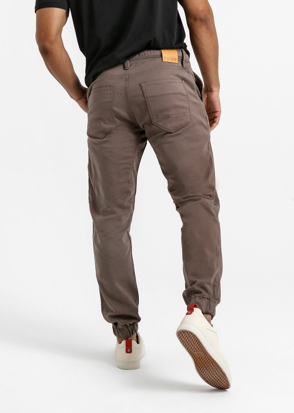 No Sweat Relaxed Jogger-Brown